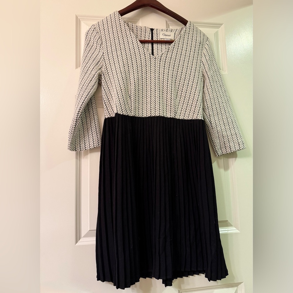 Ganni Dress With Accordion Bottom. **Free gift w/ purchase!